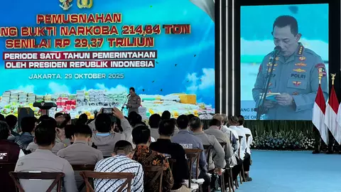 1761722203-4032x2268