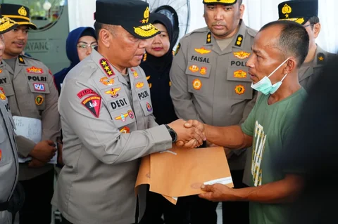 1764897995447-gmjmal